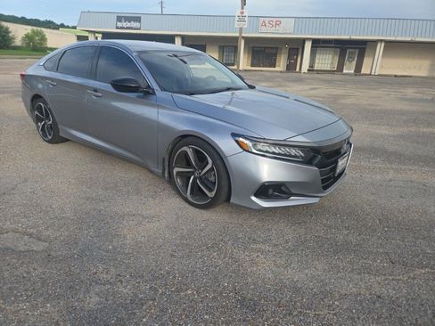 Used 2022 Honda Accord Sport Special Edition image 13