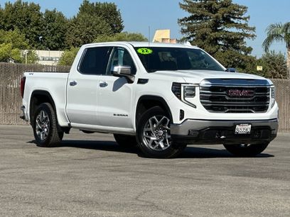Used 2022 GMC Sierra 1500 SLT w/ SLT Convenience Package