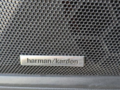 Used 2023 Subaru Outback Limited image 22