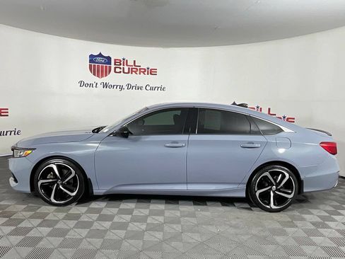 Used 2022 Honda Accord Sport image 6