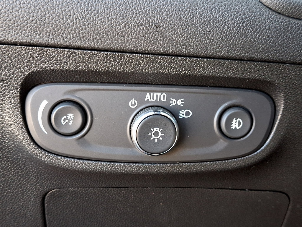 Used 2022 Buick Encore GX Select w/ Experience Buick Package FWD image 27