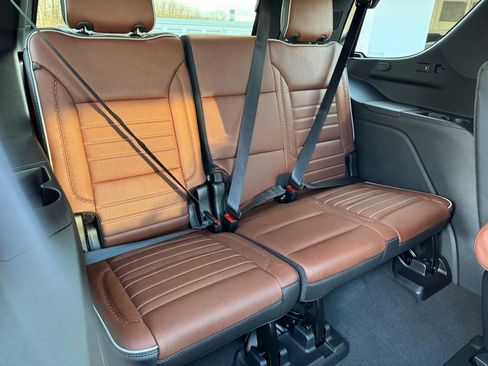 Used 2024 GMC Yukon Denali Ultimate image 14