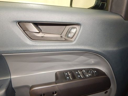 New 2025 Ford Maverick Lariat w/ Black Appearance Package image 16