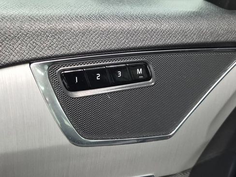 Used 2022 Volvo XC90 T5 Momentum w/ Climate Package image 19