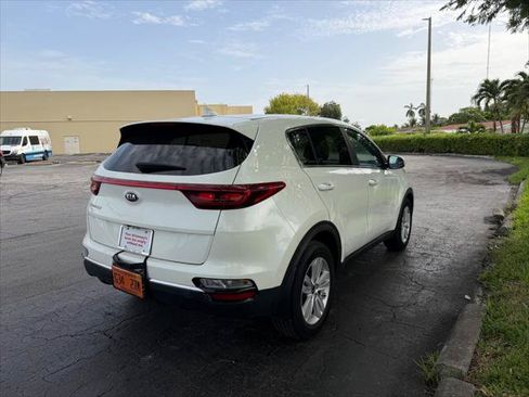 Used 2022 Kia Sportage LX FWD image 5