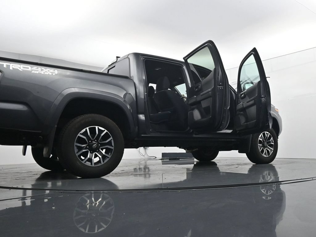 Used 2023 Toyota Tacoma TRD Sport AWD/4WD image 40