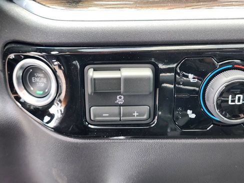 New 2026 Chevrolet Silverado 1500 LT Trail Boss w/ Convenience Package II AWD/4WD image 24
