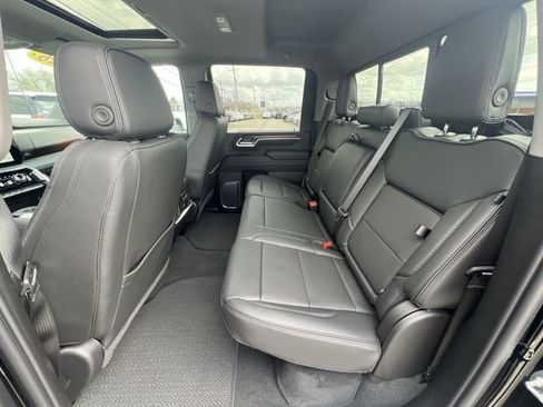 New 2026 GMC Sierra 2500 Denali w/ Denali Reserve Package AWD/4WD image 14