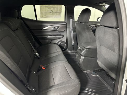 New 2025 Chevrolet Equinox EV LT image 60