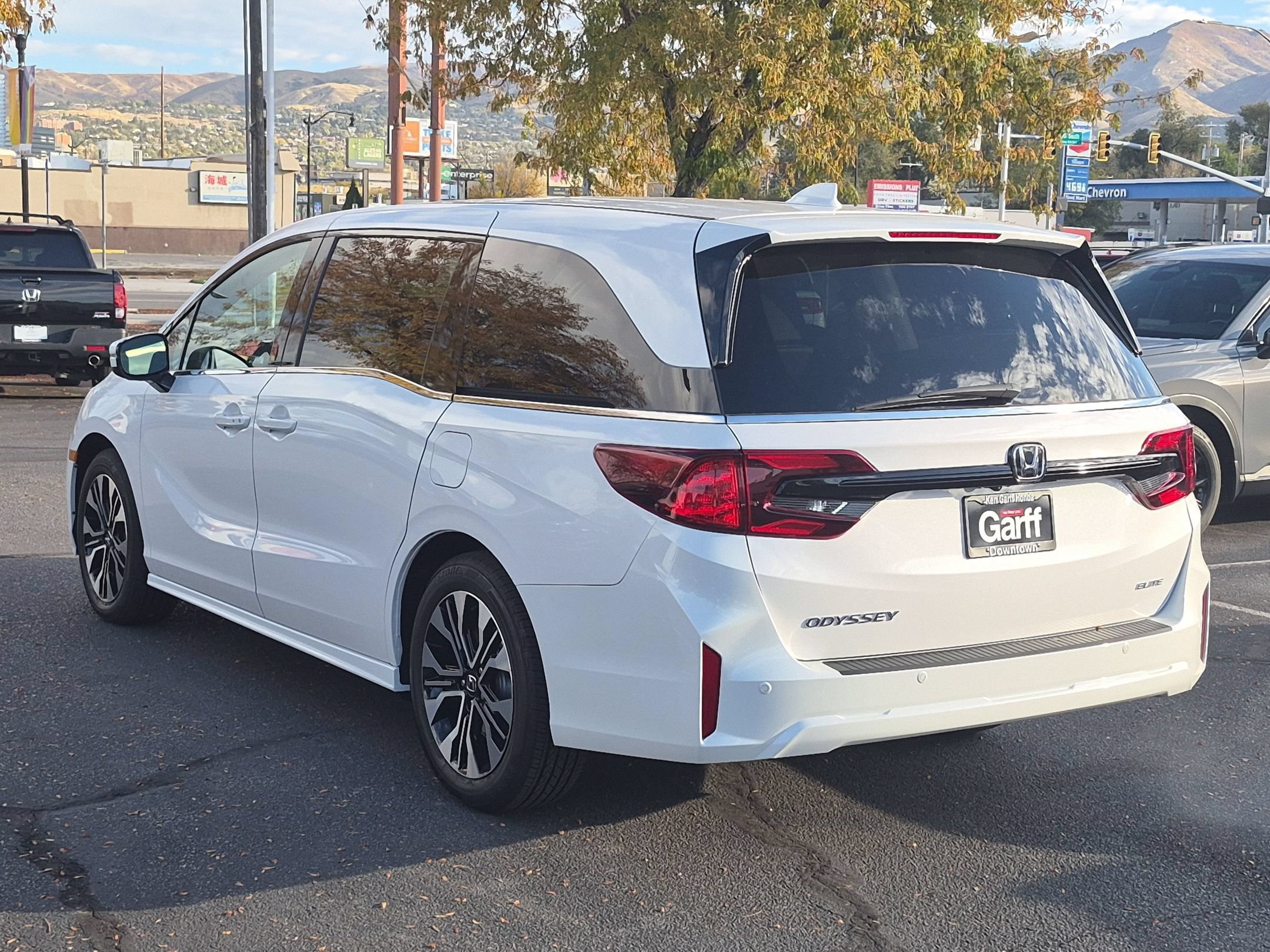 New 2027 Honda Odyssey Elite image 8