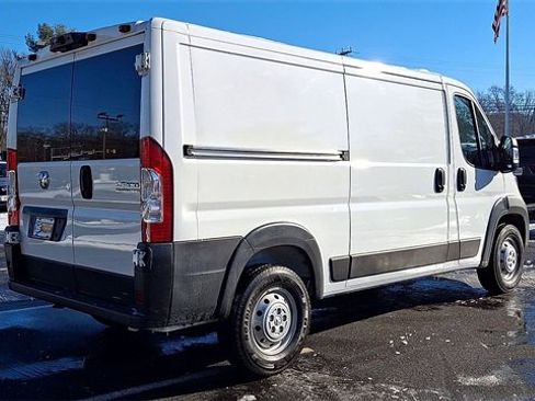 Used 2023 RAM ProMaster 2500 image 8