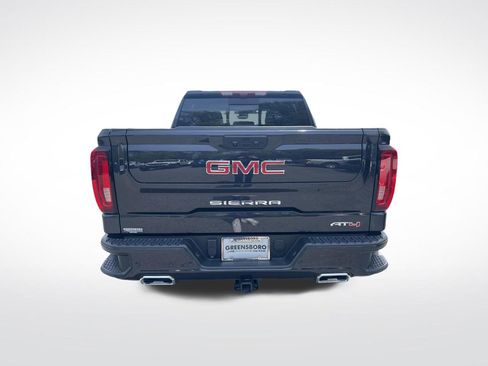 Used 2025 GMC Sierra 1500 AT4 w/ AT4 Premium Package AWD/4WD image 4