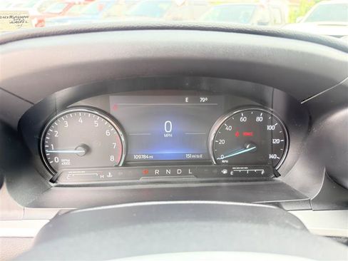 Used 2023 Ford Explorer XLT AWD/4WD image 14