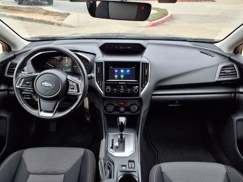 Used 2018 Subaru Crosstrek 2.0i Premium w/ Eyesight System image 11