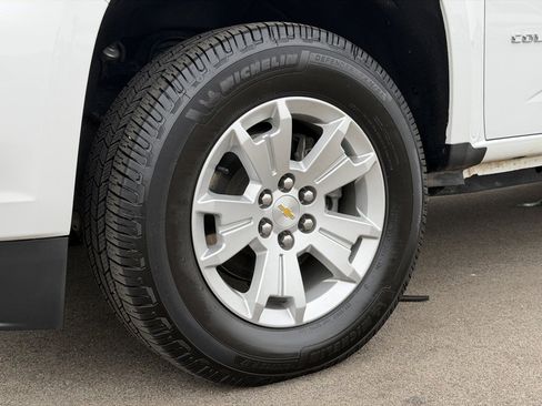 Used 2022 Chevrolet Colorado LT w/ Fleet Safety Package image 21