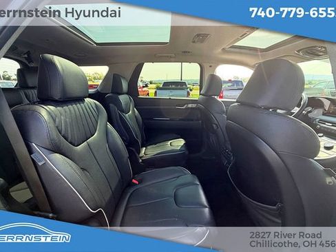Used 2024 Hyundai Palisade Limited AWD/4WD image 30