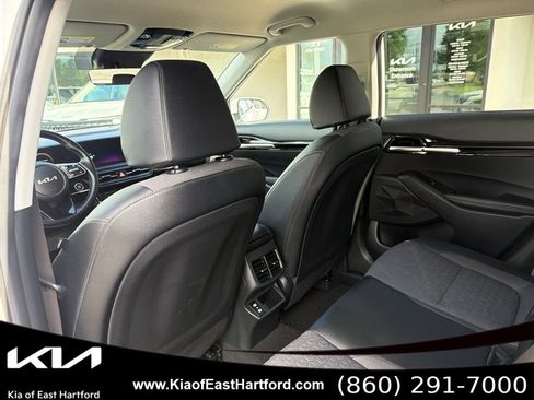 Used 2024 Kia Seltos S AWD/4WD image 19