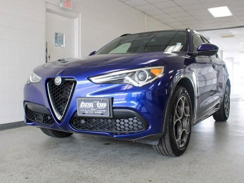 Used 2022 Alfa Romeo Stelvio Ti image 24