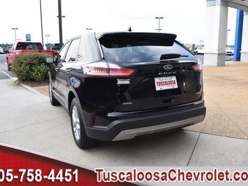 Used 2024 Ford Edge SEL image 7