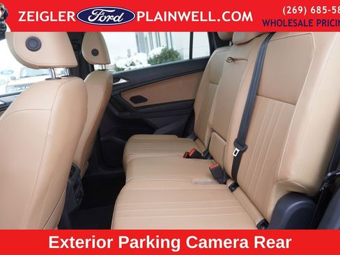 Used 2024 Volkswagen Tiguan SE image 9