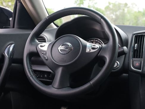 Used 2014 Nissan Maxima 3.5 SV w/ SV Value Package FWD image 5