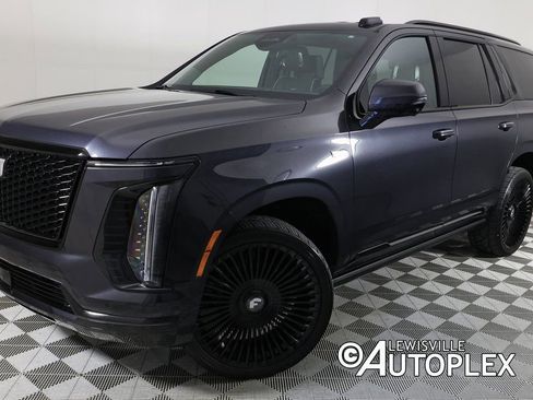 Used 2025 Cadillac Escalade Sport Platinum w/ LPO, Floor Liner Package image 1