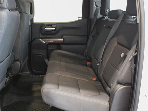 Used 2020 Chevrolet Silverado 1500 RST image 34