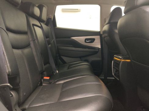 Used 2015 Nissan Murano Platinum w/ Platinum Technology Package FWD image 19