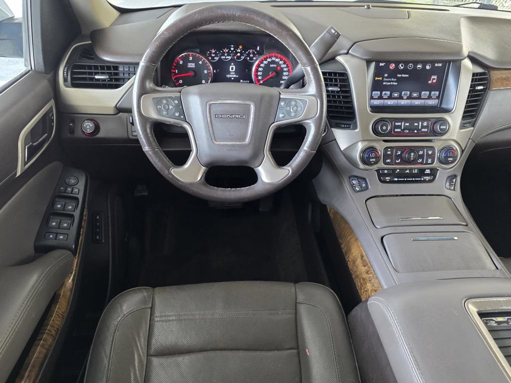 Used 2016 GMC Yukon XL Denali w/ Open Road Package RWD image 13