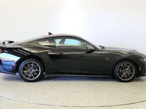 Used 2024 Ford Mustang Dark Horse image 8