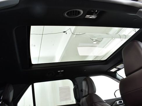 New 2026 Ford Explorer Platinum w/ LUX Leather Package image 18