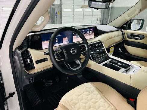New 2026 Nissan Armada Platinum AWD/4WD image 25