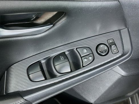 Used 2024 Nissan Sentra SV image 15