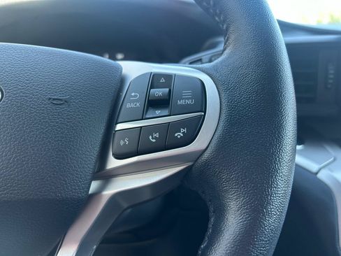 Used 2021 Ford Explorer XLT RWD image 20