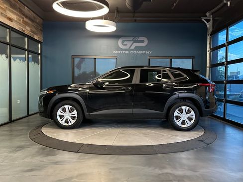 Used 2024 Chevrolet Trax LS FWD image 6