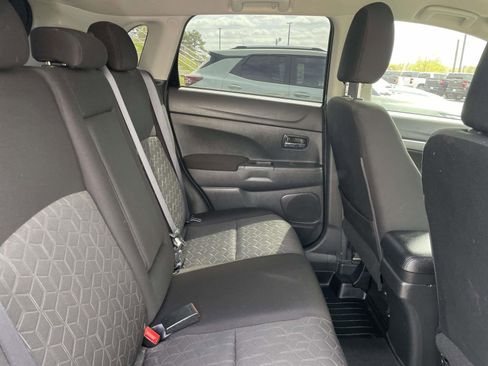 Used 2021 Mitsubishi Outlander Sport ES image 17