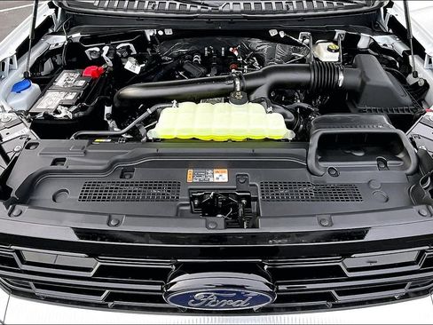 New 2025 Ford Expedition Platinum w/ Platinum Ultimate Package image 11