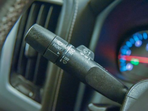 Used 2017 GMC Sierra 1500 SLE w/ SLE Value Package image 21