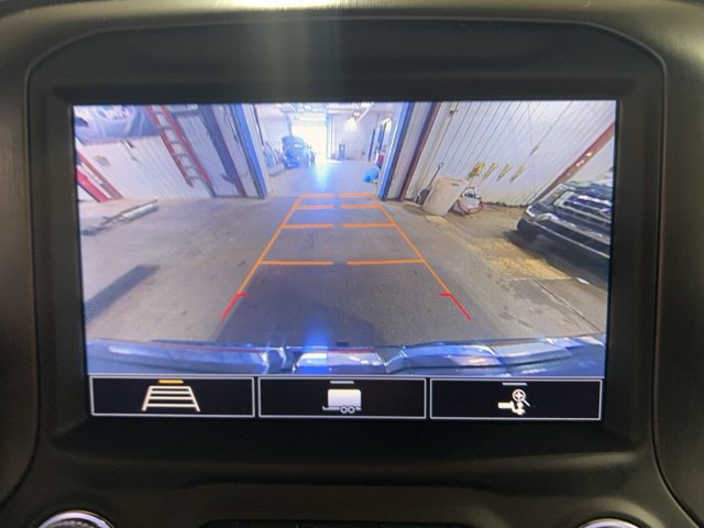 Used 2020 GMC Sierra 1500 AT4 w/ AT4 Premium Package AWD/4WD image 4