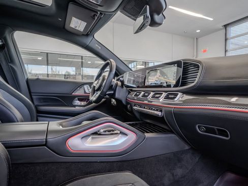 Used 2022 Mercedes-Benz GLE 53 AMG 4MATIC Coupe image 17
