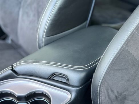 Used 2023 Dodge Challenger SRT Hellcat w/ Harmon/Kardon Sound Group image 39