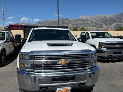 Used 2018 Chevrolet Silverado 3500 W/T w/ WT Convenience Package AWD/4WD image 2