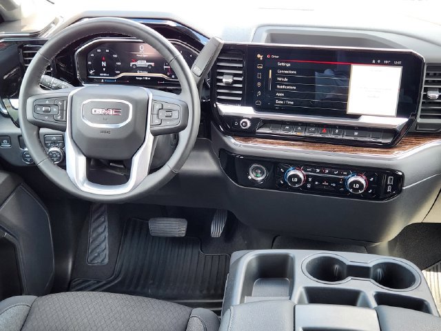 Used 2024 GMC Sierra 1500 Elevation RWD image 28
