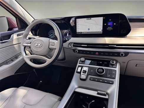 Used 2024 Hyundai Palisade Calligraphy FWD image 8