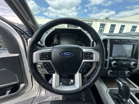 Certified 2020 Ford F150 Lariat w/ Equipment Group 502A Luxury AWD/4WD image 25
