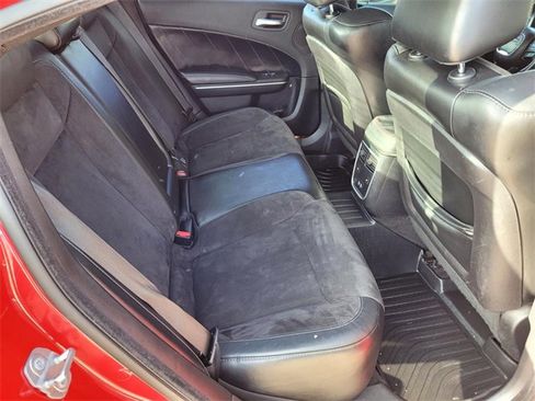 Used 2016 Dodge Charger R/T Scat Pack w/ Beats Audio Group image 13
