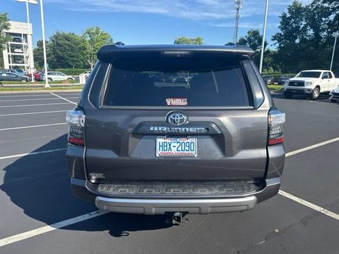 Used 2019 Toyota 4Runner TRD Off-Road AWD/4WD image 5