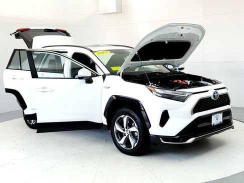 Used 2023 Toyota RAV4 SE w/ Weather & Moonroof Package AWD/4WD image 12