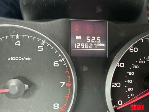 Used 2014 Subaru Outback 2.5i AWD/4WD image 8
