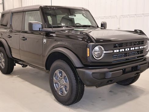 New 2026 Ford Bronco Big Bend image 3